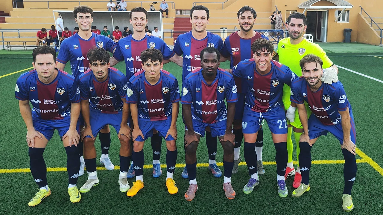 Equipo de la Unió Esportiva Alzira